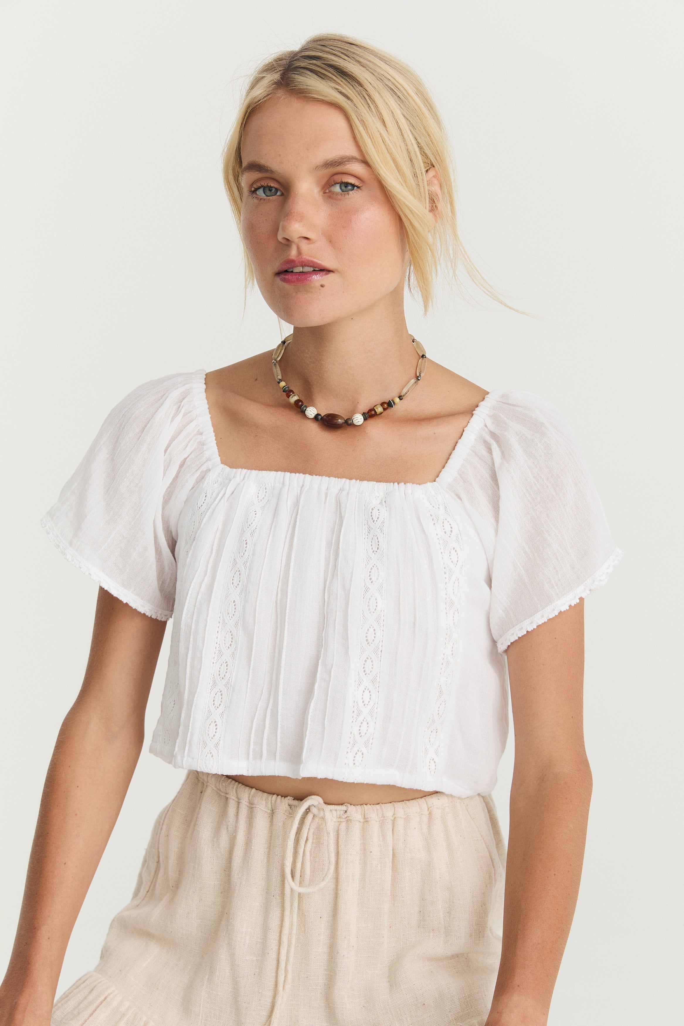 Noemie Crop image 10