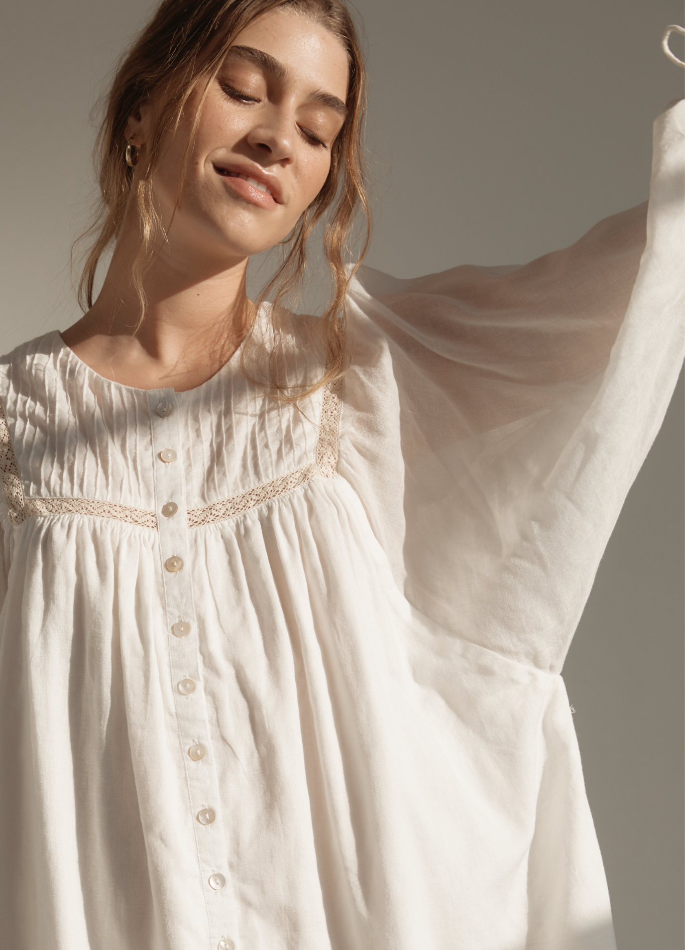 Callie Blouse image 8