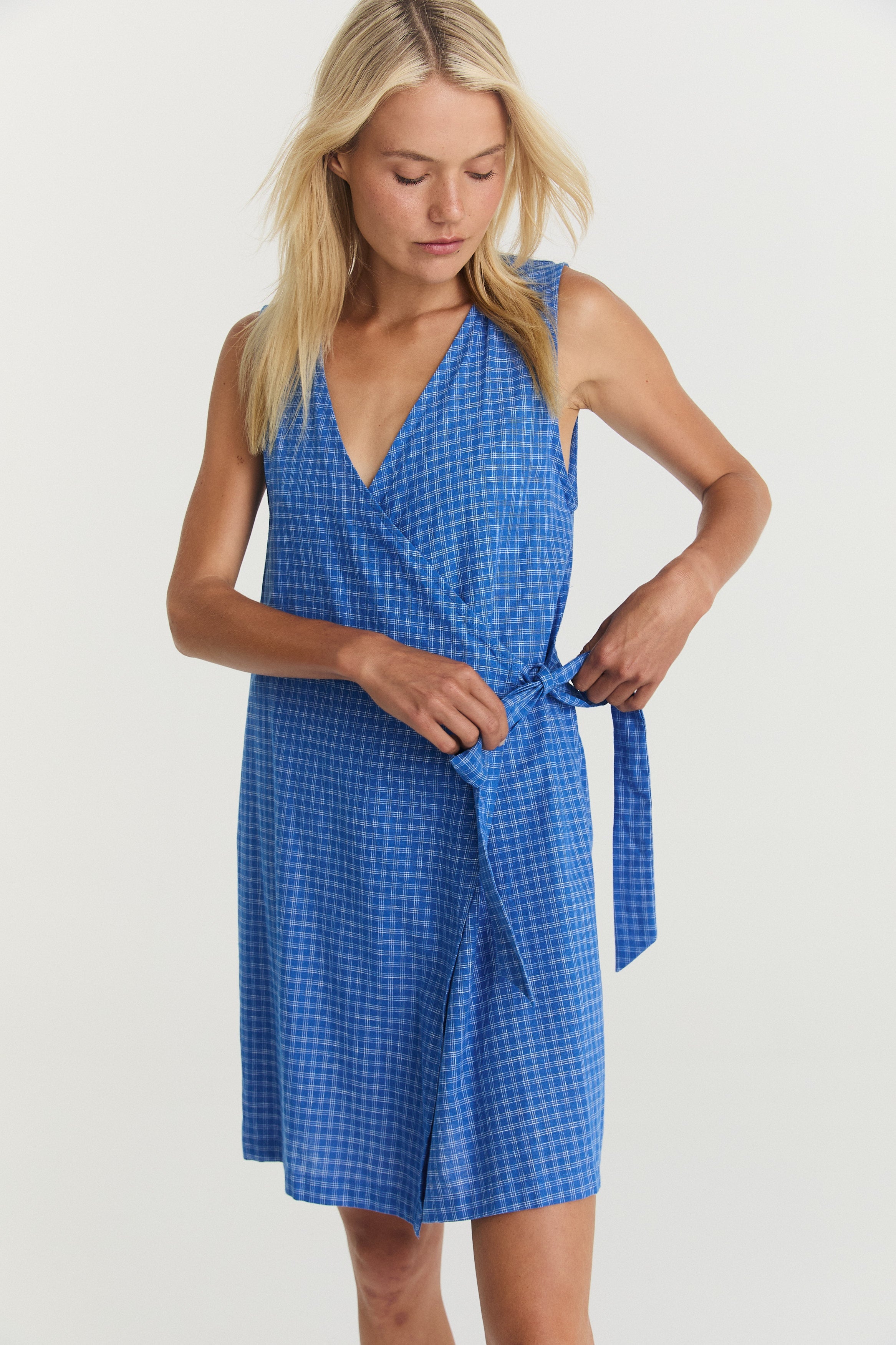 Quinn Wrap Dress - Cerulean Hemp Linen image 7